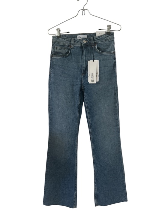 Zara Denim - Zara Mid-Rise Raw Hem Blue Flare-Leg Jeans NEW sz 4